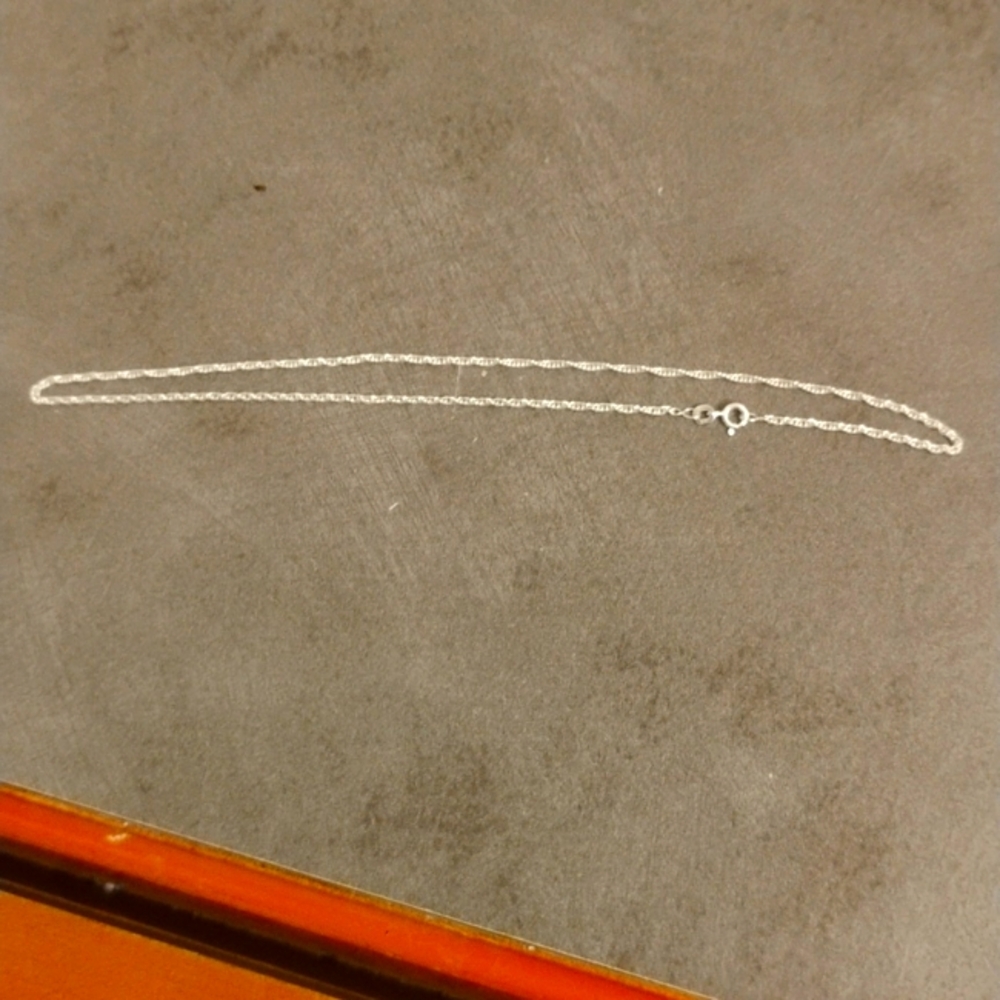 18"  Silver Singapore Necklace